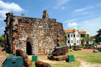 Porta de Santiago (A Famosa)