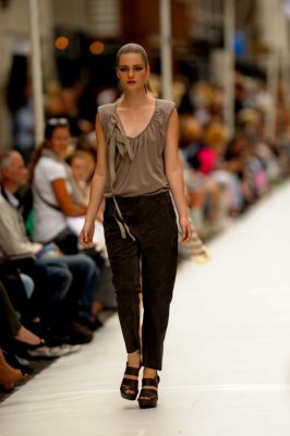 2010's GraziaPC 0514 20100822.JPG