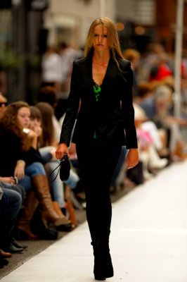 2010's GraziaPC 0677 20100822.JPG