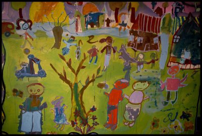 Detail Paul Gent's Mural with children - Plemetina