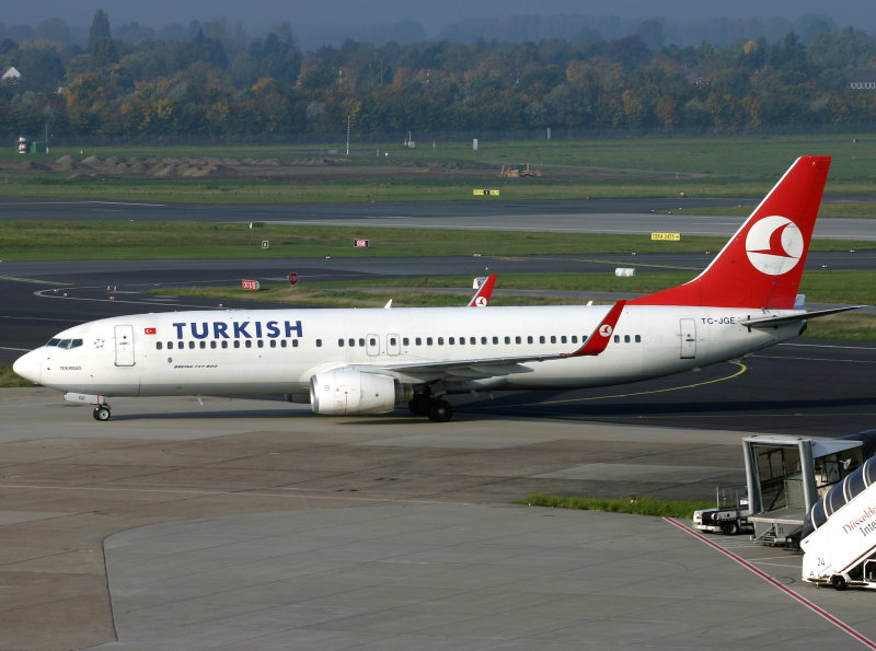 B737-800 TC-JGE