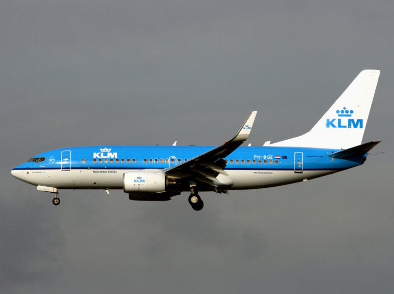B737-700WL   PH-BGE