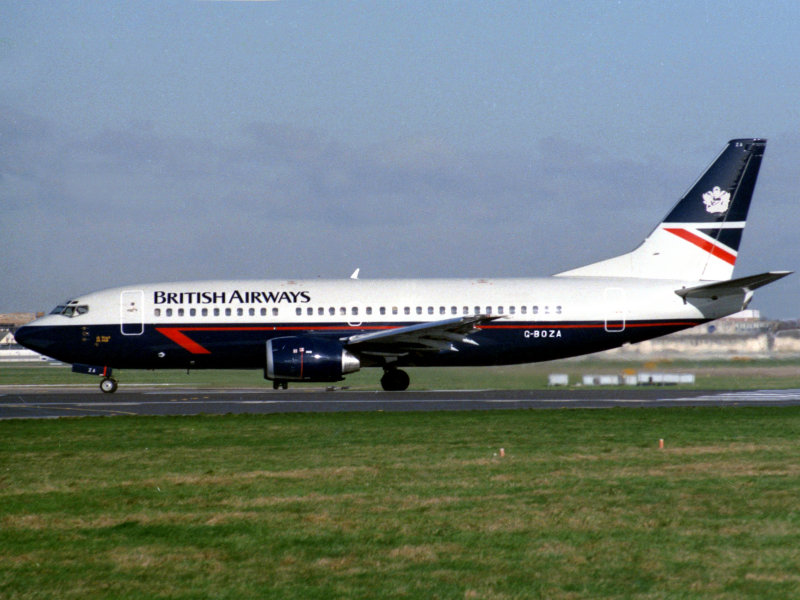 B737-300  G-BOZA