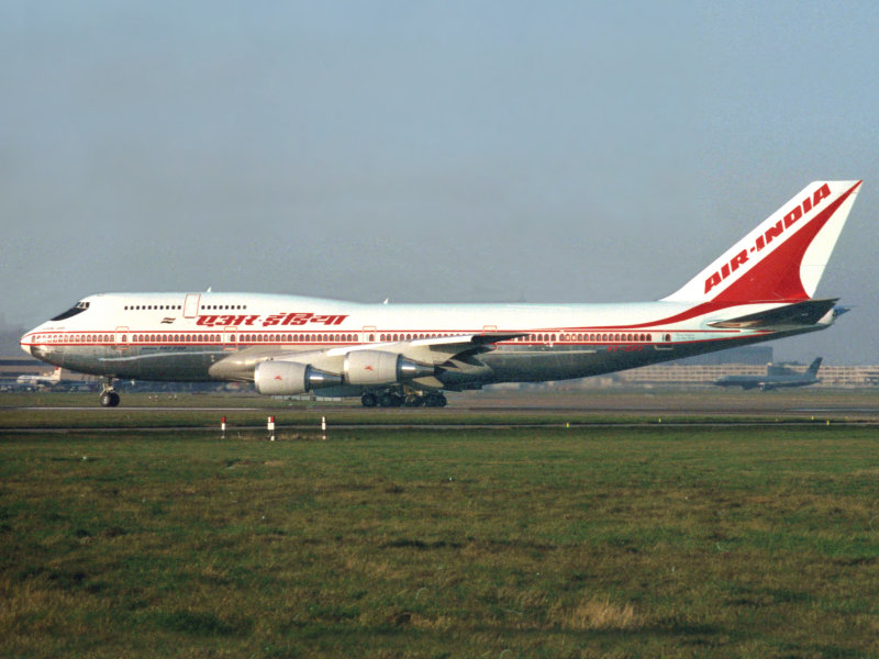 B747-300  VT-EPX