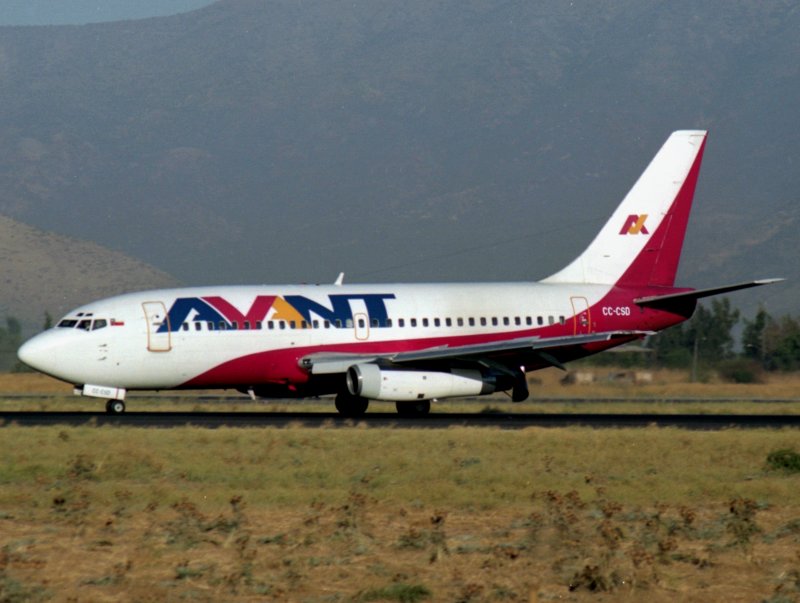 B737-200  CC-CSD
