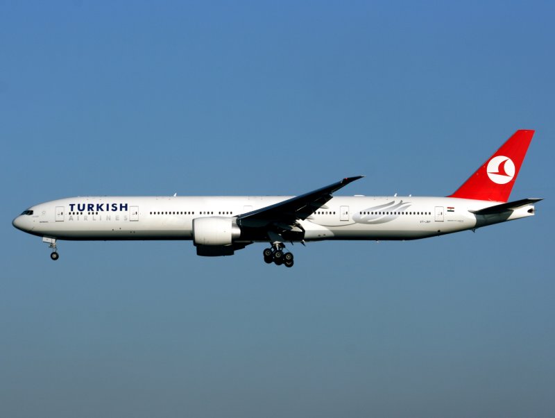 B777-300  VT-JEF