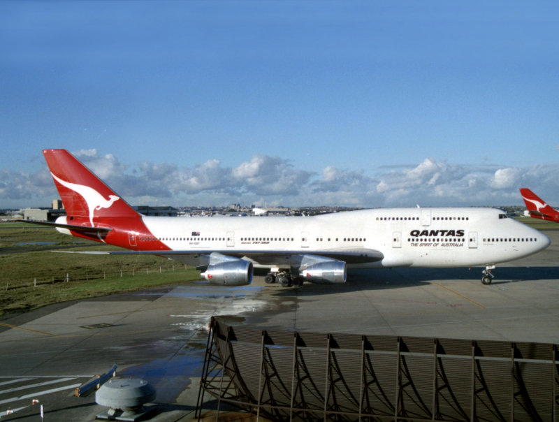 B747-300  VH-EBY