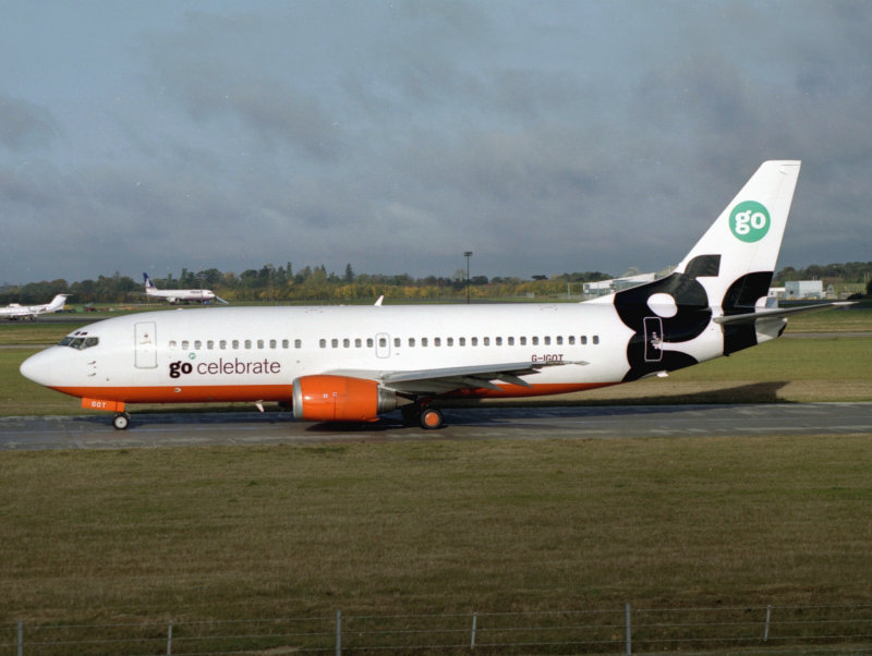 B737-300 G-IGOT