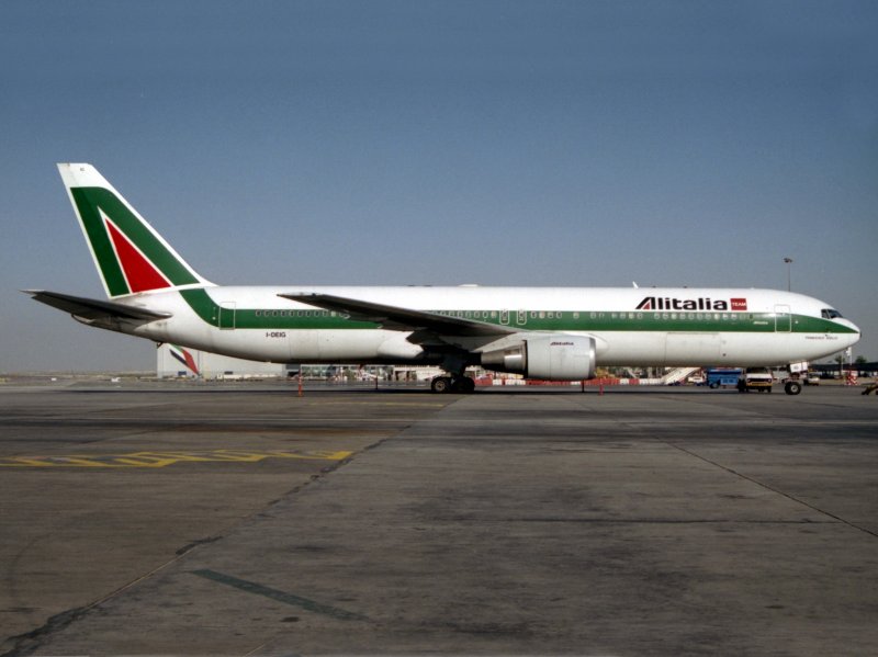B767-300   I-DEIG