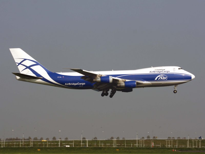 B747-200  VP-BIJ