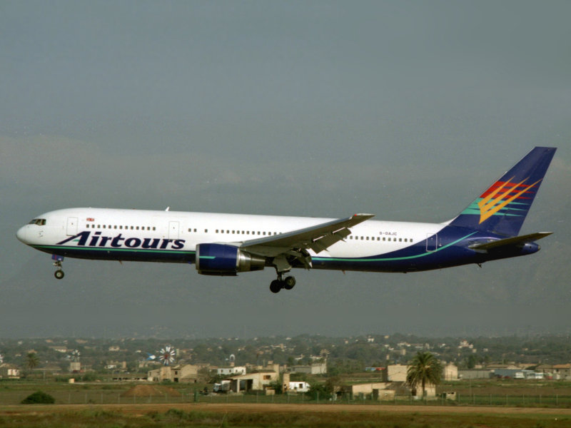 B767-300  G-DAJC