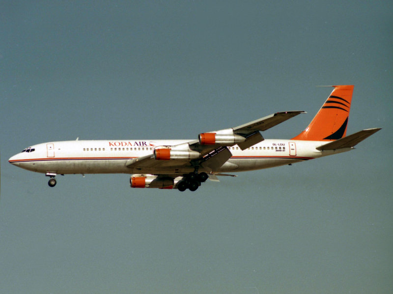 B707-320F  9L-LDU  