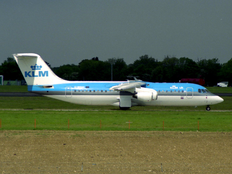 Bae146-300  G-BSNS