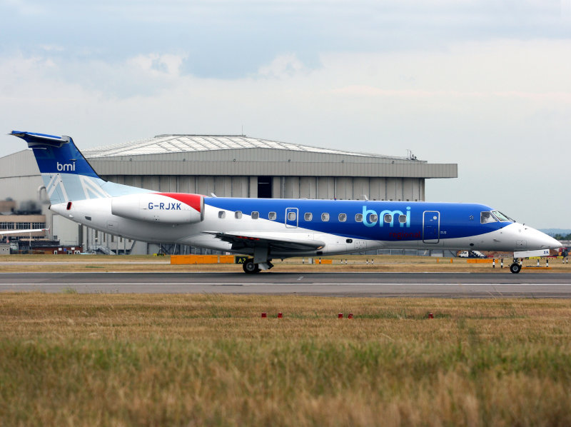 EMB135 G-RJXK
