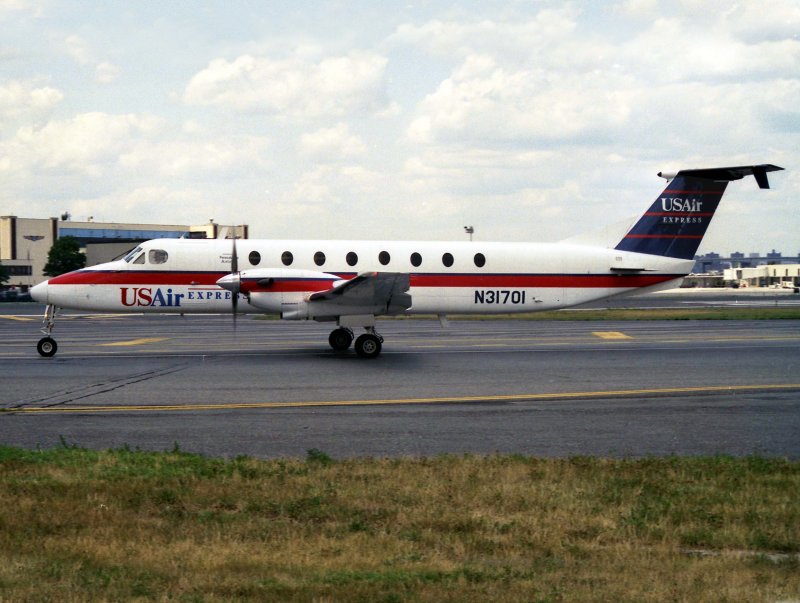 Be1900 N31701