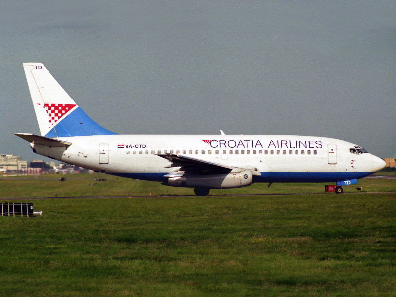 B737-200  9A-CTD