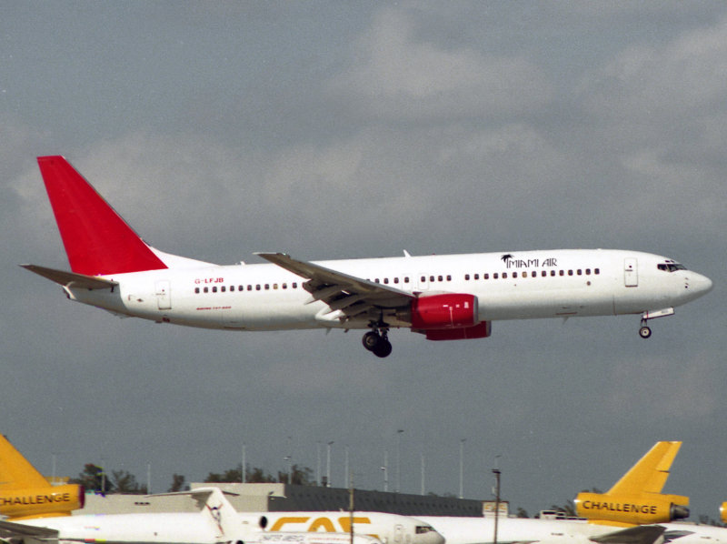 B737-800 G-LFJB