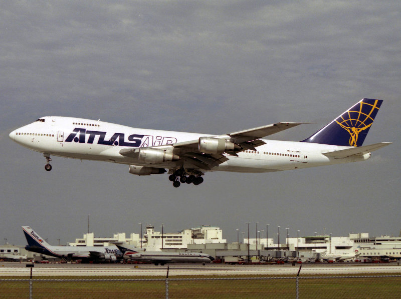 B747-200F N516MC