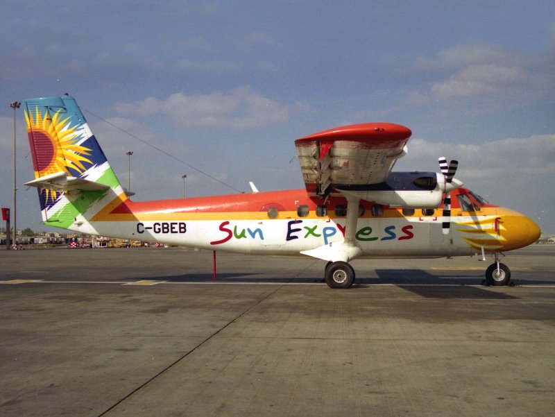DHC6  C-GBEB