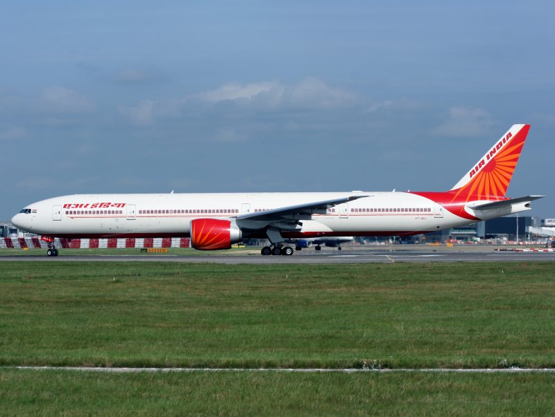 B777-300  VT-ALL