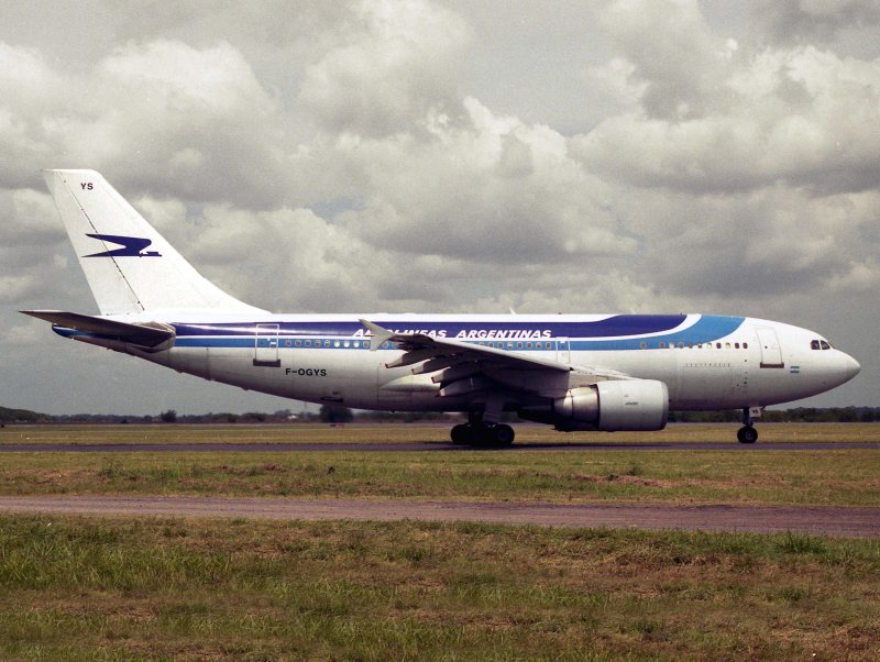 A-310-300  F-OGYS
