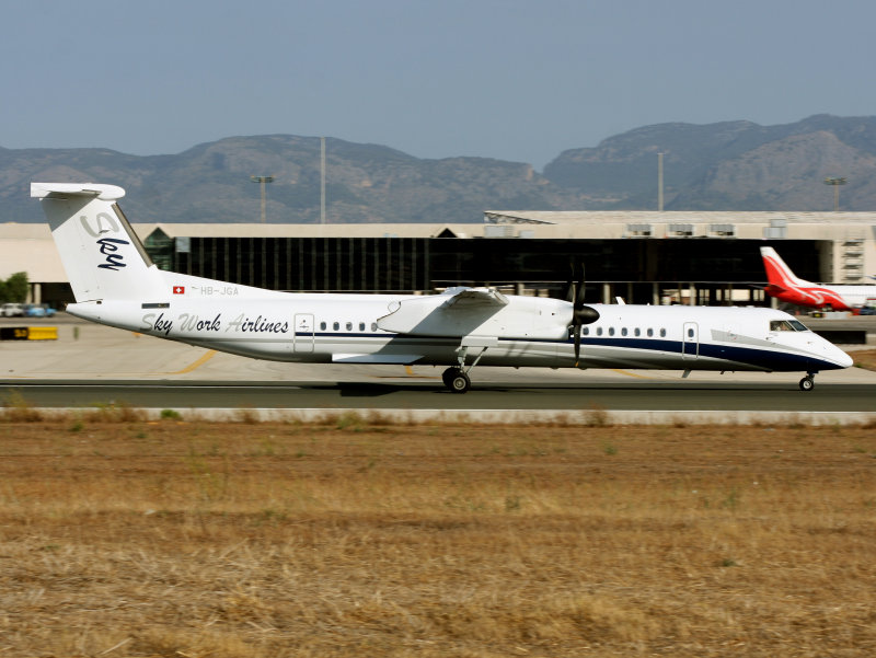 DHC Dash-8 Q-400  HB-JGA