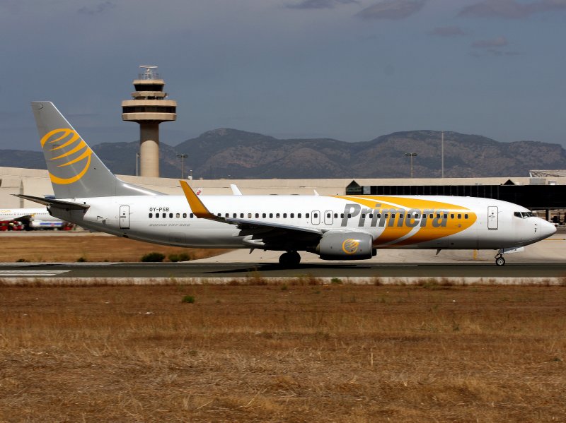 B737-800  OY-PSB 