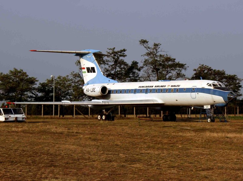 TU-134A  HA-LBE  