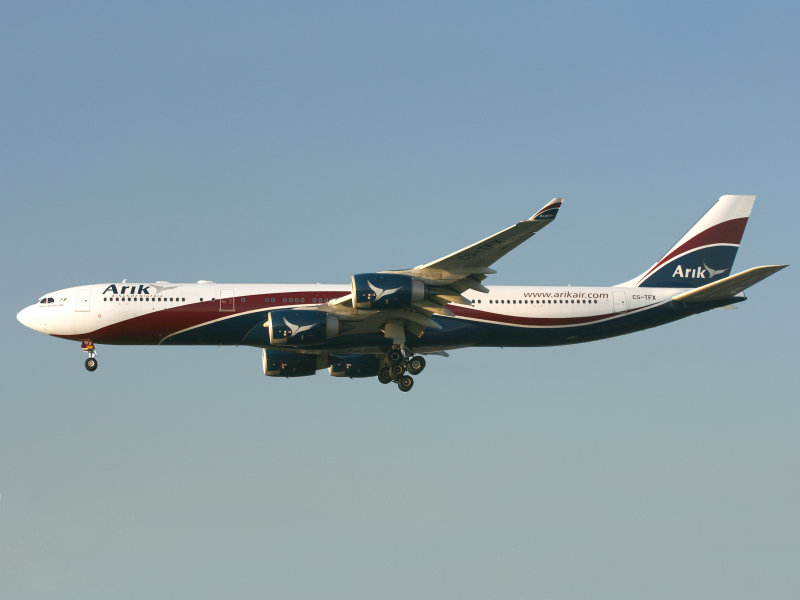 A340-500  CS-TFX