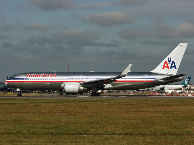 B767-300 N345AN