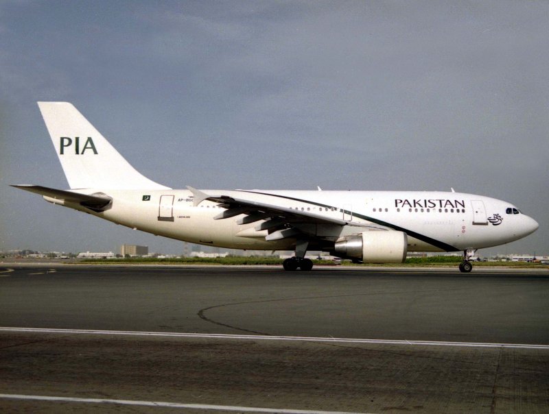 A310-300  AP-BGO