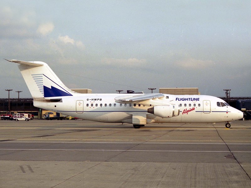 Bae146-200 G-HWPB