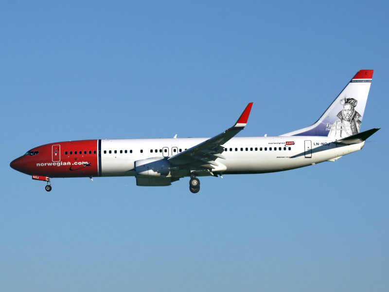 B737-800  LN-NOJ
