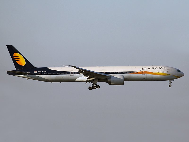 B777-300  VT-JEG
