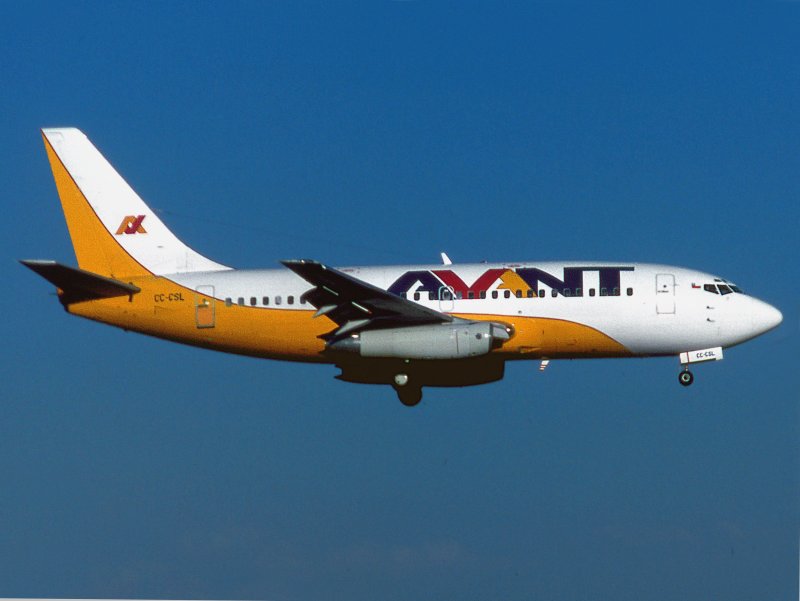 B737-200  CC-CSL