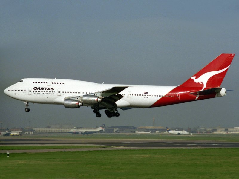 B747-300  VH-EBY