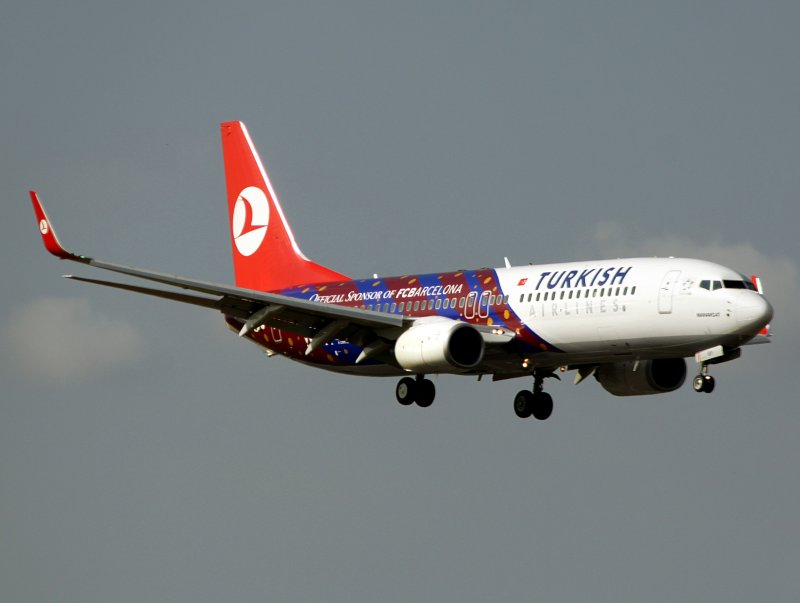 B738 TC-JGY