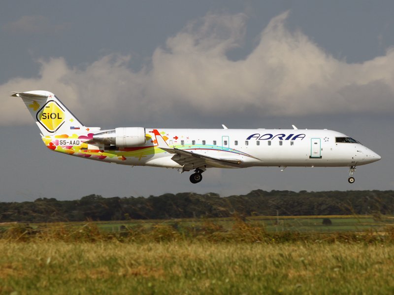 CRJ-600  S5-AAD