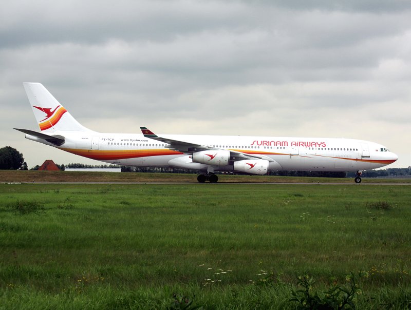 A340-200  PZ-TCP