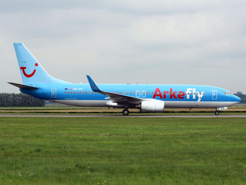 B738 PH-TFC