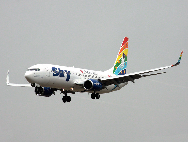B738  TC-SKS