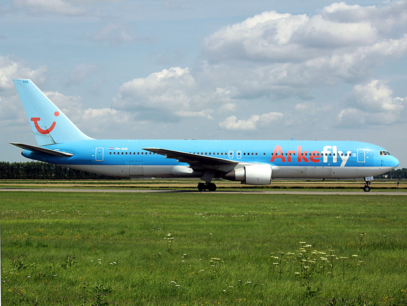 B763 PH-AHQ
