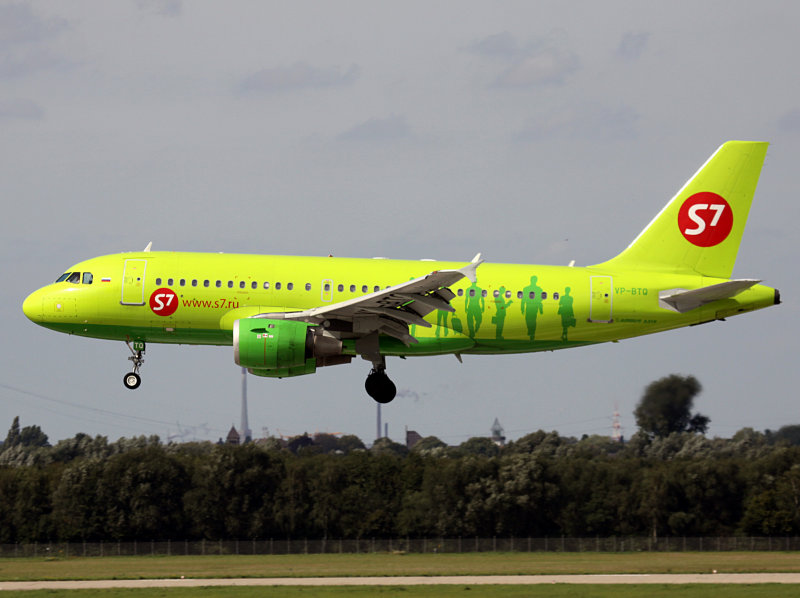 A-319  VP-BTQ