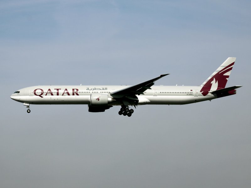 B777-300  A7-BAA