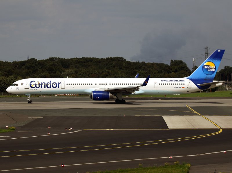 B757-300  D-ABOE