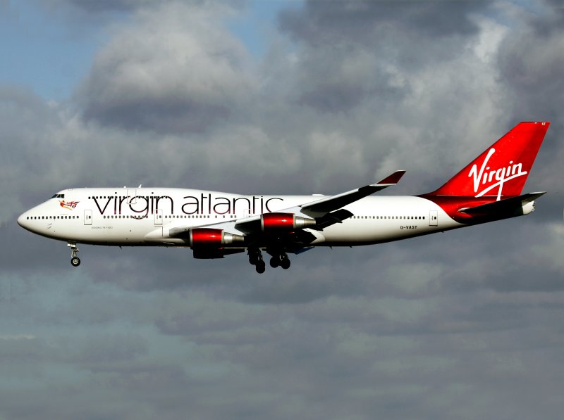 B747-400  G-VAST