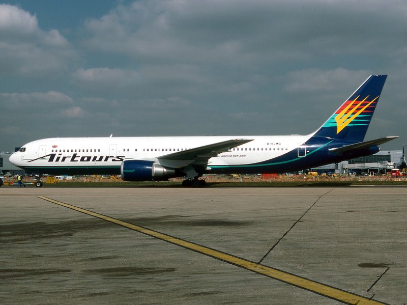 B767-300 G-SJMC