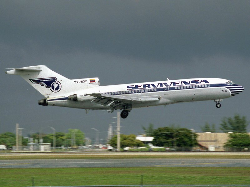 B727-100 YV-763C