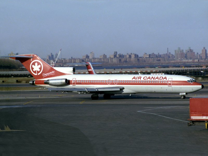 B727-200  C-GYNH