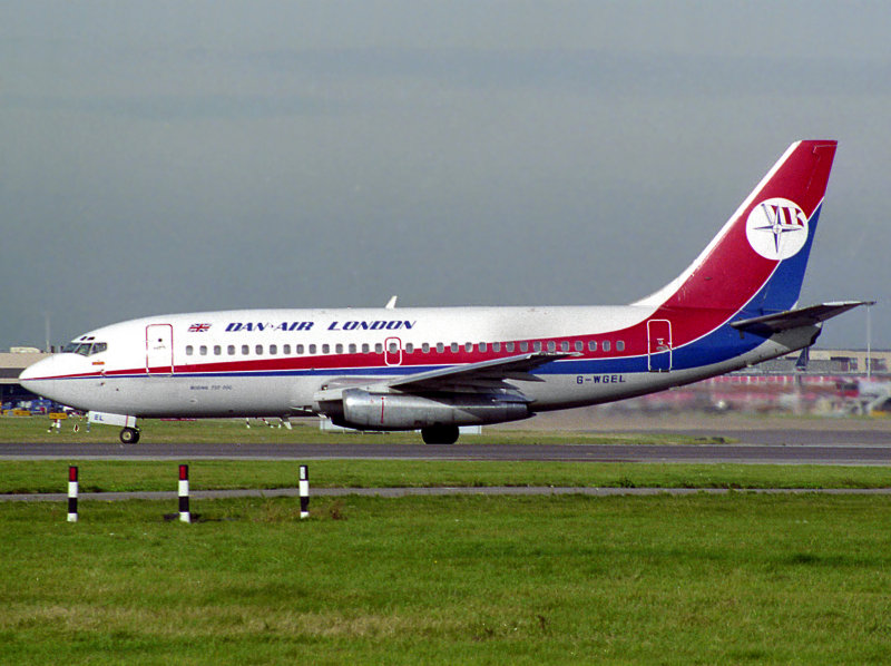 B737-200  G-WGEL